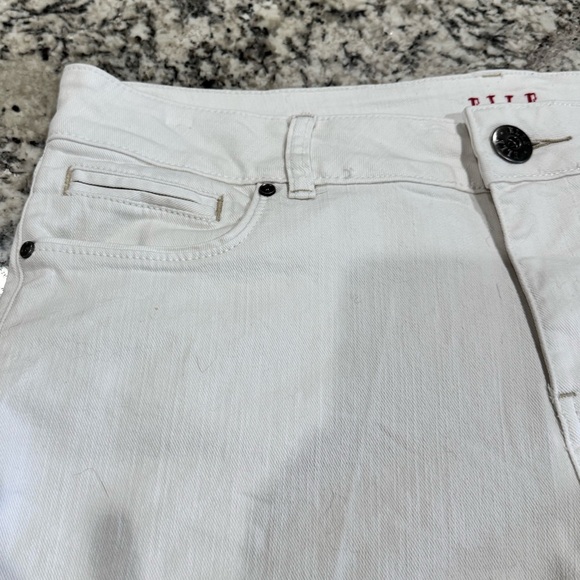Elle Women’s Size 16 White Denim Mid Rise Cropped Pants Capris Jeans - Picture 6 of 11